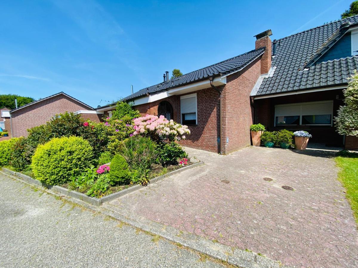 Ferienhaus An Der Kueste Im Luftkurort Hage Villa Exterior foto